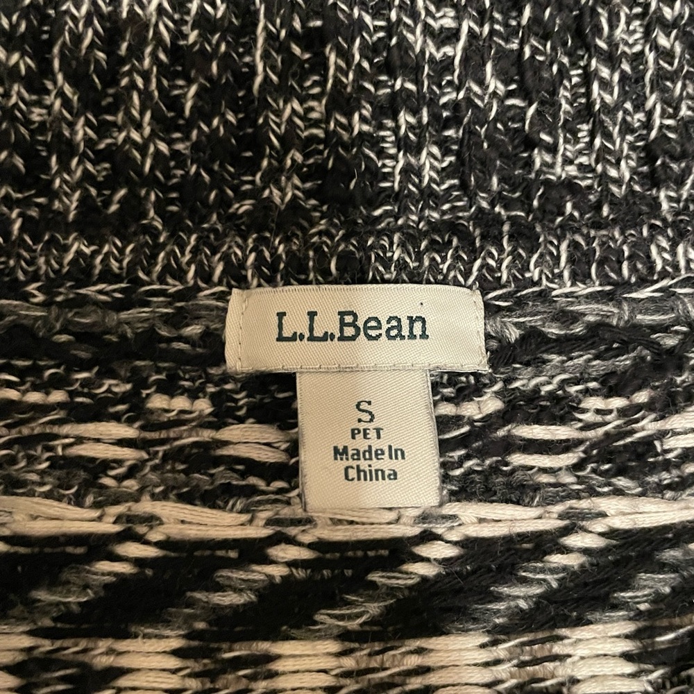 L.L.Bean Cable Knit Zip Cardigan - Picture 4 of 6